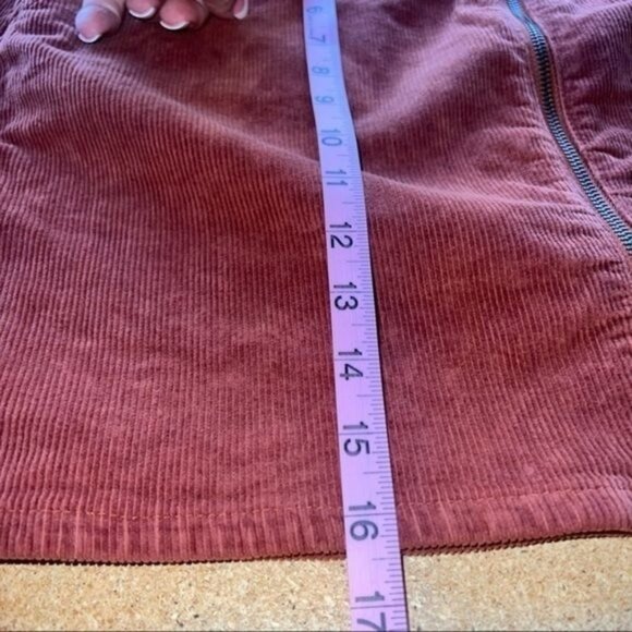 Rust Corduroy Mini Skirt With Front Zipper & Pockets Womens Size 17/33W - Picture 5 of 5